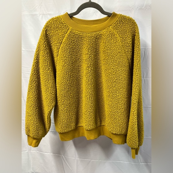 Old Navy Loose Cozy Sherpa Sweatshirt Womens size XL Yellow - Picture 3 of 14